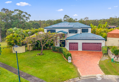 Thumbnail: "Step Into Your Dream! 6-Bedroom Arundel Oasis – Immediate Possession"