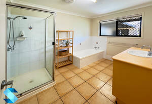 4 bedroom home nestled in the heart of Benaraby, QLD image 16