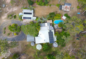 Escape to Serenity: Spacious 3 bed, 1 bath acreage in Apple Tree Creek. Privacy and tranquility await. Don't miss out! image 32