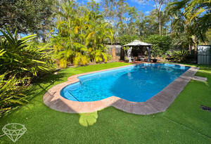 Escape to Serenity: Spacious 3 bed, 1 bath acreage in Apple Tree Creek. Privacy and tranquility await. Don't miss out! image 4