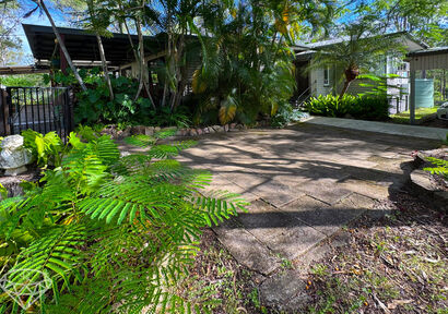 Escape to Serenity: Spacious 3 bed, 1 bath acreage in Apple Tree Creek. Privacy and tranquility await. Don't miss out! image 2