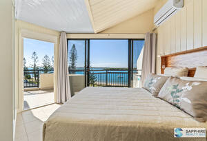 Welcome to Paradise in Biggera Waters. image 8