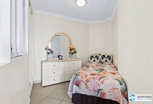 Welcome to Paradise in Biggera Waters. image 11