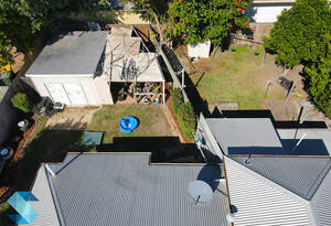 RENOVATORS DREAM in Bundaberg South...DUAL LIVING image 8