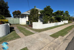 RENOVATORS DREAM in Bundaberg South...DUAL LIVING image 11