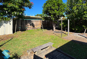 RENOVATORS DREAM in Bundaberg South...DUAL LIVING image 12
