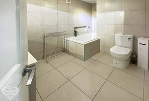 Live the ultimate Queensland lifestyle in this stunning 3 bedroom house with a pool, entertainment area, and rumpus room in Burnett Heads image 15