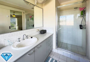 Spacious Family Haven in Peaceful Avoca - AVAILABLE NOW! image 15