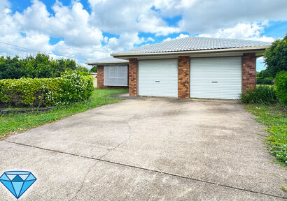 Spacious Family Haven in Peaceful Avoca - AVAILABLE NOW! image 2
