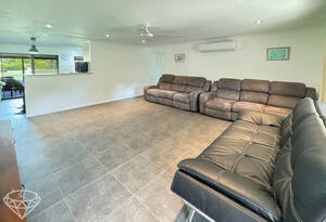 Escape the city and experience the serenity of Innes Park, on your own 2.47 acres! This stunning 4 bed, 1 bath oasis awaits you! image 15