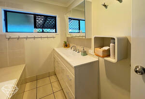 Escape the city and experience the serenity of Innes Park, on your own 2.47 acres! This stunning 4 bed, 1 bath oasis awaits you! image 13