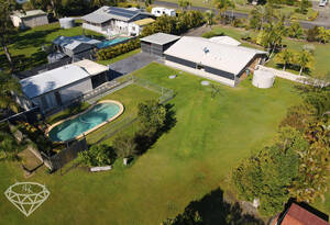 Experience luxury living in this stunning 3 bed, 2 bath Branyan home with pool, sheds, and 4000 sqm of land. Don't miss out, enquire now! image 17