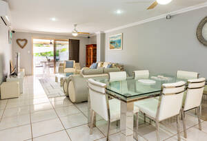 Great Location ..Private image 6