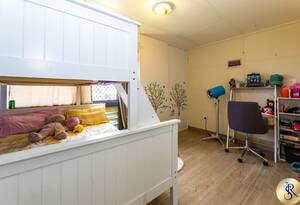 Charming Family Home with Spacious Living in North Bundaberg image 11