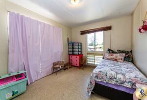 Charming Family Home with Spacious Living in North Bundaberg image 9