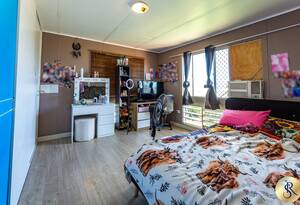 Charming Family Home with Spacious Living in North Bundaberg image 10