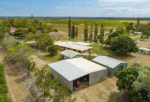 5-Bedroom Home on 6 Acres in Gooburrum image 5
