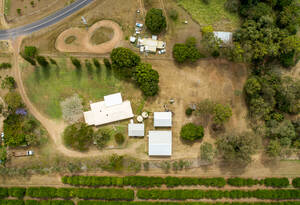 5-Bedroom Home on 6 Acres in Gooburrum image 6