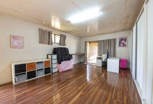 5-Bedroom Home on 6 Acres in Gooburrum image 20