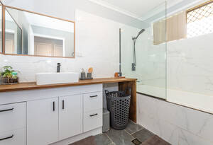 5-Bedroom Home on 6 Acres in Gooburrum image 29