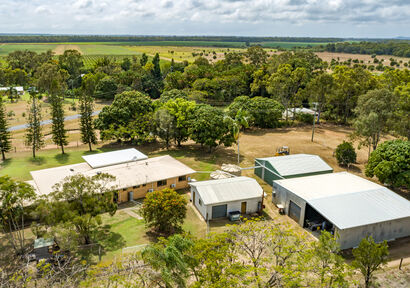 5-Bedroom Home on 6 Acres in Gooburrum image 3