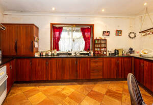 Stand out from the rest- in this unique home in South Bingera..Don't miss this opportunity to create your perfect space. image 7