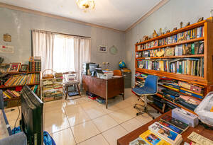 Stand out from the rest- in this unique home in South Bingera..Don't miss this opportunity to create your perfect space. image 12