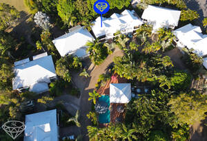 Live the ultimate beach lifestyle in this 2 bedroom, 3 bathroom townhouse in Moore Park Beach! image 3