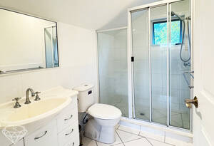 Live the ultimate beach lifestyle in this 2 bedroom, 3 bathroom townhouse in Moore Park Beach! image 21