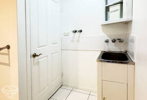 Live the ultimate beach lifestyle in this 2 bedroom, 3 bathroom townhouse in Moore Park Beach! image 25