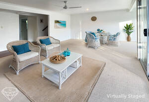 Live the ultimate beach lifestyle in this 2 bedroom, 3 bathroom townhouse in Moore Park Beach! image 11
