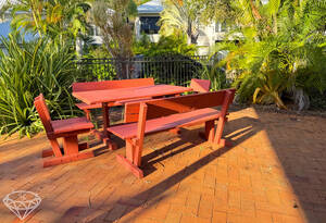 Live the ultimate beach lifestyle in this 2 bedroom, 3 bathroom townhouse in Moore Park Beach! image 28