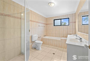 "Step Into Your Dream! 6-Bedroom Arundel Oasis – Immediate Possession" image 11