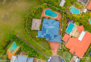 "Step Into Your Dream! 6-Bedroom Arundel Oasis – Immediate Possession" image 3