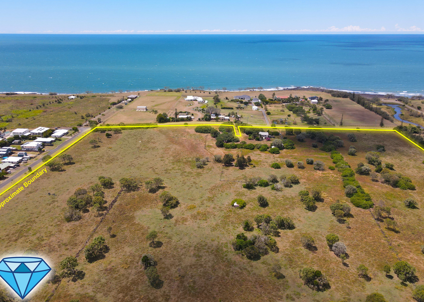 50Acres in Burnett Heads feature image