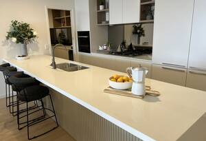 Athena Quays - 3 bedroom - Study - "Apartment Deal of The Year" - Superb Architecture - Make an Offer image 6