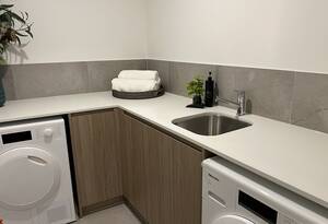 Athena Quays - 3 bedroom - Study - "Apartment Deal of The Year" - Superb Architecture - Make an Offer image 10