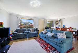 Welcome to your dream home in the suburb of Thabeban! image 7