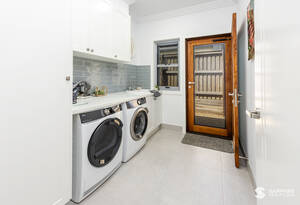 Vendors Have Relocated – Coastal Luxury Ready for Immediate Possession image 13