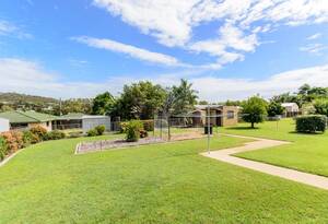 Spacious Clinton Charmer with Room to Grow image 4