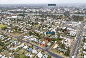 Two-Story Family Favourite with Room to Move image 18