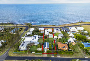 Your Oceanfront Sanctuary at 109 Sea Esplanade, Burnett Heads image 31