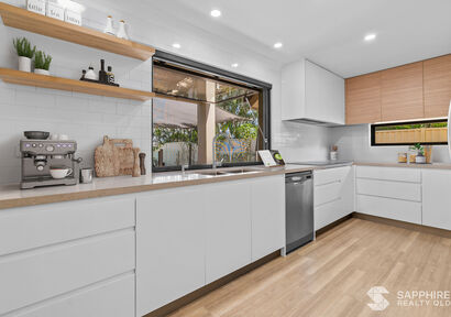 A Rare Slice of Paradise: Waterfront Living at 8 Namatjira Street, Paradise Point image 2