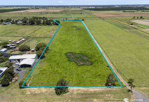 Welcome to 90 Gooburrum Road – a rare opportunity in one of Bundaberg's most prestigious rural locations image 2
