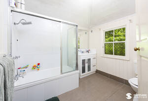 Timeless Charm with Modern Style in the Heart of Bundaberg image 9