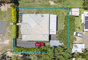 Timeless Charm with Modern Style in the Heart of Bundaberg image 10