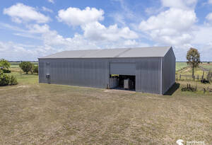 Lifestyle Meets Opportunity – A Property with Multiple Possibilities image 4