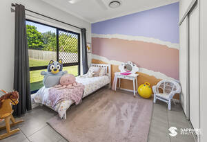 🌴 Qunaba Lifestyle - Half an Acre, Shed/Workspace, Beach Moments Away image 13