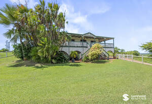 Unmatched Panoramic Views From One of the Hummock's Finest Locations image 1