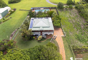 Unmatched Panoramic Views From One of the Hummock's Finest Locations image 23